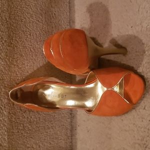 Nine West heels (NEW NEVER WORN)